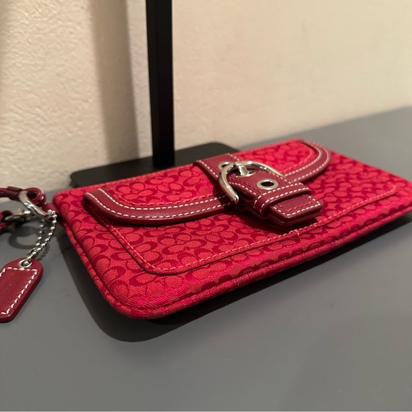 Coach Y2K SOHO Signature C Red Wristlet Clutch - Picture 5 of 9